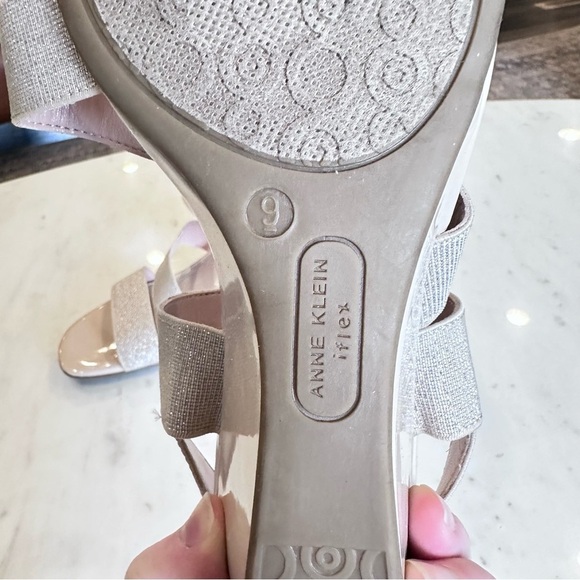 Anne Klein Blessings Wedge Blush Cream Sparkle Comfort Sandal Women's Size 9 - Picture 7 of 8